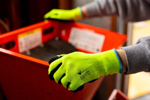 Vista 6 de G & F 1516 - Paquete de 12 pares de guantes premium de trabajo y jardinería de alta visibilidad para hombres y mujeres, guantes con palma y dedos