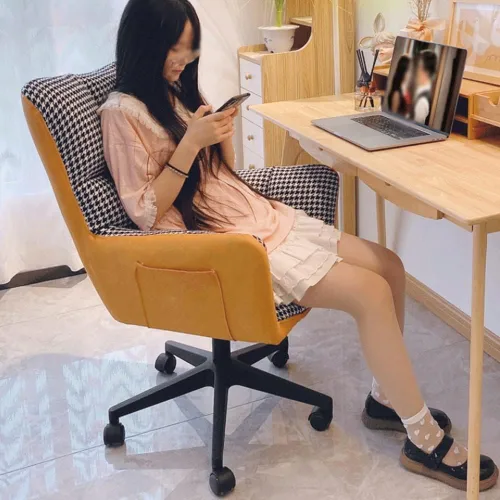 Vista 2 de Silla de computadora para el hogar, silla cosmética para el hogar, asiento de dormitorio de estudiantes, silla giratoria de escritorio cómodo (D)