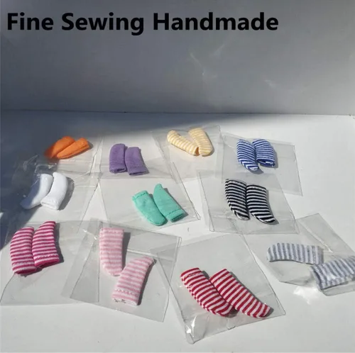 Vista 2 de 3 pares de calcetines pequeños hechos a mano para erizo, hámster, animales pequeños, elásticos, para el cuidado de las uñas, ropa de erizo
