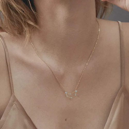 Vista 2 de LOYATA Gold Plated Necklace Elegant Rhinestone Pendant Necklace Personalized Jewelry Necklace for Women Birthday Gifts