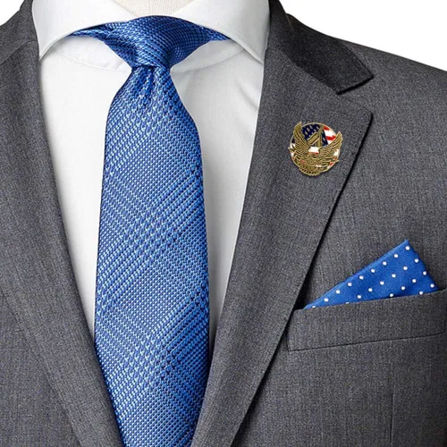 Vista 12 de PinMart Pin de veterano – Pin patriótico americano de solapa o sombrero – Orgulloso de ser retirado ejército, marina, fuerza aérea o cuerpo