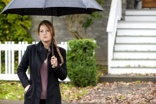 Vista 3 de Aurora Teagarden 6-Movie Collection