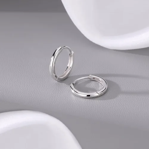 Vista 5 de Reffeer Aretes de aro redondos pequeños de plata de ley 925 para mujeres, adolescentes, aretes de aro minimalistas