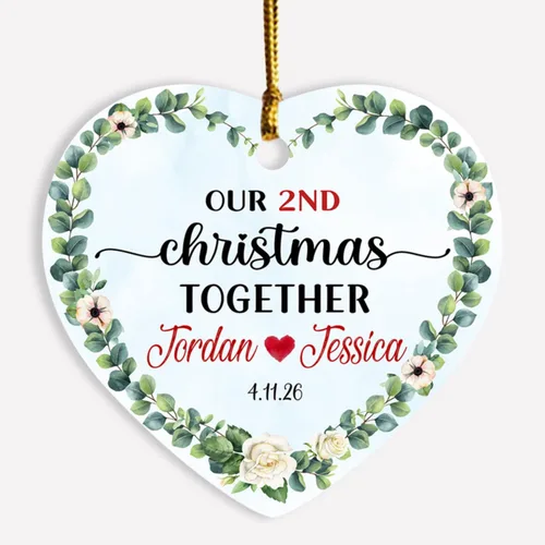 Vista 20 de Adorno de decoración de pareja juntos Navidad 2025, Adorno personalizado de nuestra primera Navidad juntos, regalo para citas, aniversario, pareja