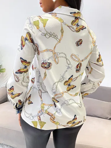 Vista 2 de Floerns Blusa de manga larga con estampado de mariposas y cuello con botones frontales para mujer