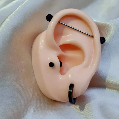 Vista 4 de Modelo de oreja de silicona suave para audífono 1:1 modelo de oreja humana modelo de simulación, accesorios de exhibición de herramientas de 1 pieza