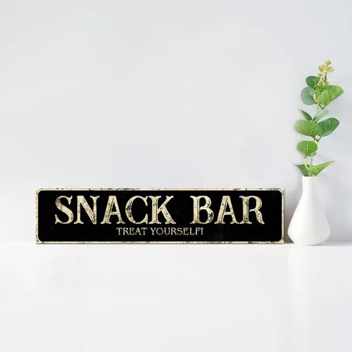 Vista 4 de Madcolitote Letrero de calle personalizado SNACK BAR con texto en inglés «Snack Bar» de madera para decorar la pared de la sala de estar, arte
