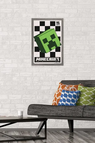 Vista 2 de Trends International Minecraft: 15th Anniversary - Póster de pared Posterized Creeper, 22.4 pulgadas de largo x 14.7 W, versión enmarcada de madera