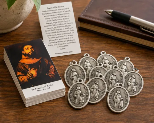 Vista 5 de Westmon Works Medalla de San Francisco para mascotas a granel paquete de diez regalos con tarjetas de oración sagrada, Base Italian metal medals
