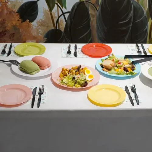 Vista 8 de POSATE Cuchillos de plástico negro, cuchillos de plástico desechables resistentes, paquete de 100, suministros para fiestas