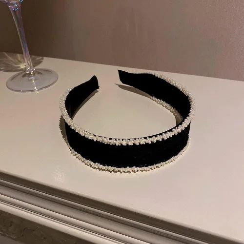 Vista 6 de Wiwpar Diadema ancha con cuentas simples, diadema con cuentas para el cabello, banda elástica negra para mujeres y niñas