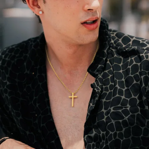 Vista 5 de Cross Necklace for Men,Stainless Steel Black Silver Gold Cross Pendant Necklace for Men Boys Cross Chain for Men 16-24 Inches Rope Chain
