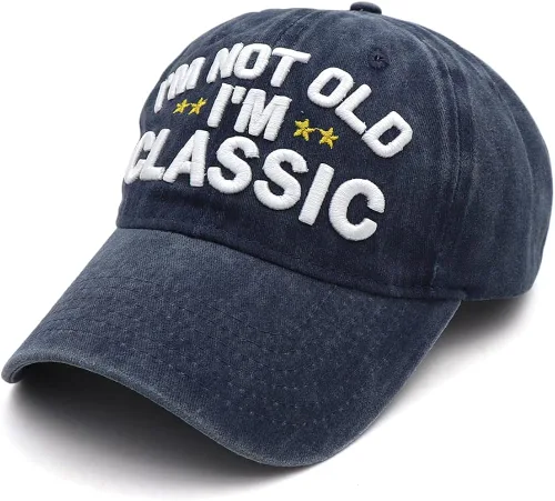 Vista 3 de Divertidos regalos de jubilación, sombrero de camionero para hombres y mujeres, regalo único de cumpleaños I'm Not Old I'm Classic Gorra de béisbol