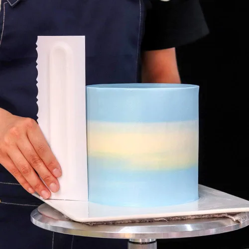 Vista 7 de Mwellewm 4 unids/set de raspador de pastel decoración de plástico diente de sierra peine mousse mantequilla crema pastel herramientas de borde