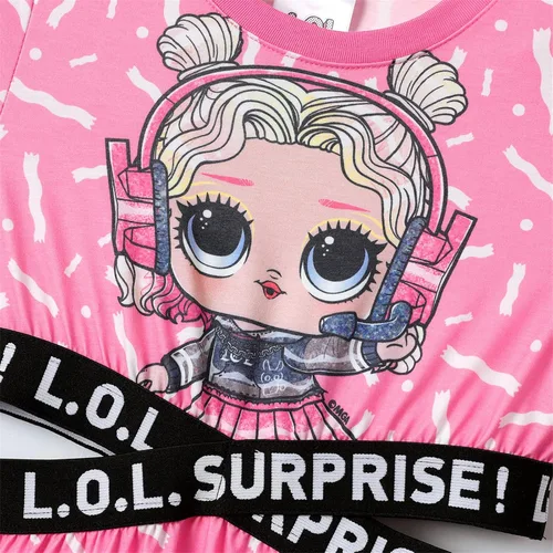 Vista 4 de L.O.L. Surprise! Vestido de niña con estampado de personajes entrecruzados recortados en la cintura vestido de manga corta