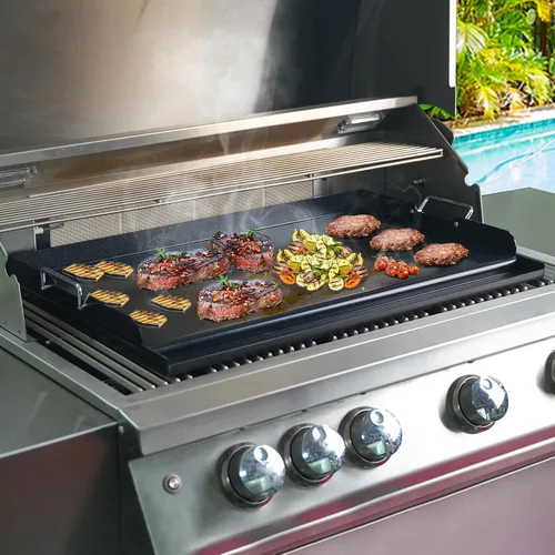 Vista 4 de Skyflame Plancha Universal de Parrilla de 23"x16", Parrilla Plana de Superficie de Cerámica Antiadherente para BBQ con Manija y Ranuras para Grasa