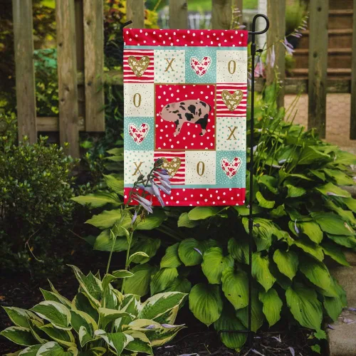 Vista 2 de Caroline's Treasures CK5362GF Mini bandera de jardín con diseño de cerdo en miniatura, bandera roja para buzón, bandera decorativa para patio