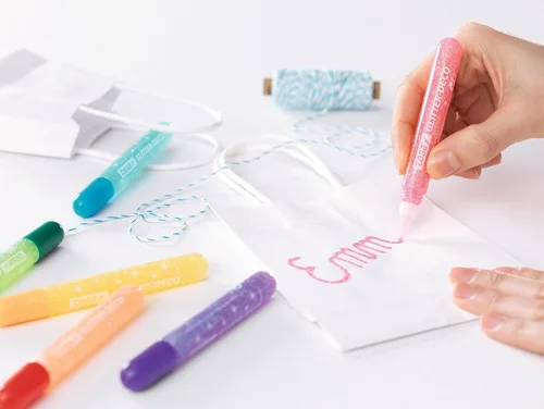 Vista 3 de tesa Bolígrafos de pegamento con purpurina – 6 colores surtidos / pastel de caramelo, paquete de 6