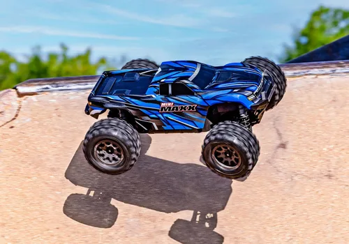 Vista 13 de Traxxas Mini Maxx Brushless 4X4 Monster Truck (azul)