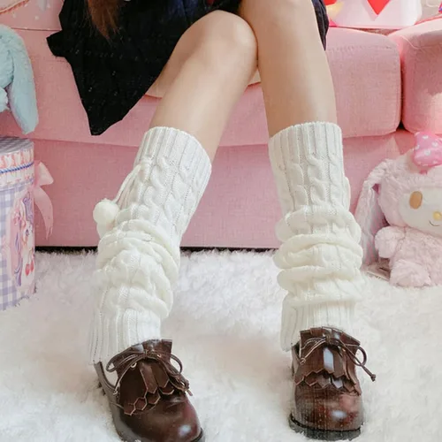 Vista 4 de Lunoakvo Mujeres Niñas Estilo Japonés Kawaii Crochet Lana Bola de Lana Suelta de Punto Calentadores de Pierna Hasta la Rodilla Medias Botas