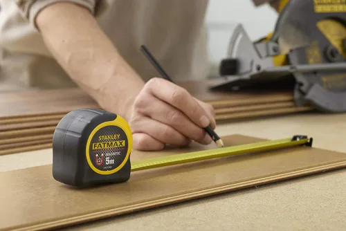 Vista 3 de STANLEY FATMAX Cinta Métrica Blindaje Hoja 5 M Métrica Resistente a Golpes FMHT0-33864