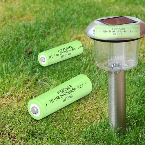 Vista 8 de Baterías AA recargables 1.2V: baterías NiMH Double A 1200mAh para luces solares - Recarga hasta 1000 veces