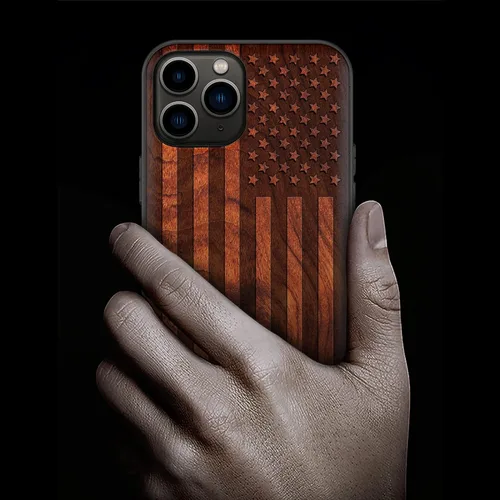 Vista 2 de Carveit Funda de madera para iPhone 11 Pro Max [madera real dura y TPU suave negro] a prueba de golpes, protector de teléfono de madera único