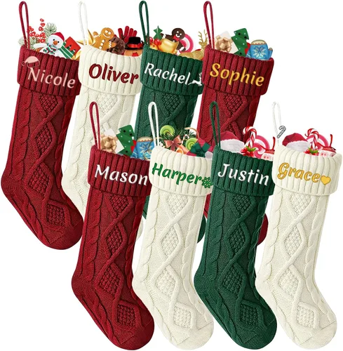 Vista 21 de Dreamdecor - Medias de Navidad personalizadas con nombre y monogramas, medias familiares de 18 pulgadas con placa de cuero para niños, 1 paquete
