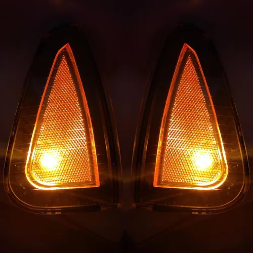 Vista 3 de Conjunto de luz de esquina de señal de giro lateral con bombillas compatible con Dodge Charger 2005 2006 2007 2008 2009 2010 sustituye a CH2550124