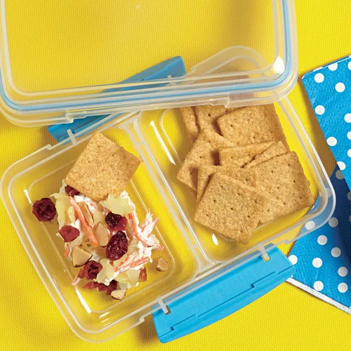 Vista 10 de Wheat Thins Galletas con un toque de sal, bajas en sodio, galletas integrales de trigo, paquetes a granel, 6 cajas de 8.5 onzas cada una Galletas