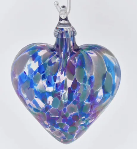 Vista 4 de Glass Eye Studio Adornos clásicos de corazón (chip de mosaico azul)