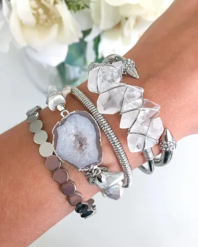Vista 2 de Kinsley Armelle Pulsera Estrella de plata, calcedonia