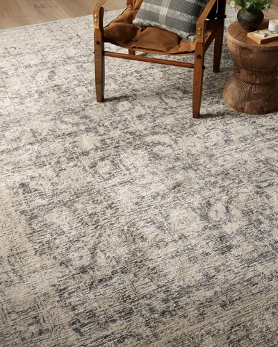 Vista 6 de Loloi Amber Lewis Alie Collection ALE-05 - Alfombra decorativa de carbón/beige de 2 pies y 3 pulgadas x 3 pies y 10 pulgadas, altura de pelo de 0.13