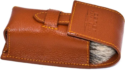 Vista 3 de Parker - Funda de piel auténtica para cepillo de afeitado de viaje, color marrón sillín, funda protectora hecha a mano para cepillos de afeitado