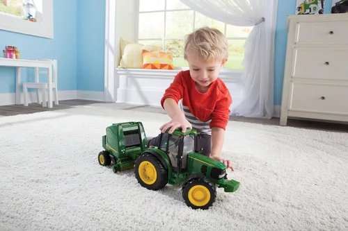Vista 2 de TOMY John Deere Tractor de granja grande con carro
