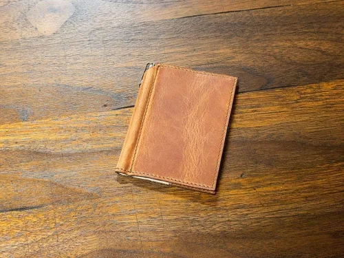 Vista 2 de Mini diario con bolígrafo, diario de cuero extra pequeño, funda de cuero para XS Moleskine Volant, funda de cuero natural para XS Moleskine Volant