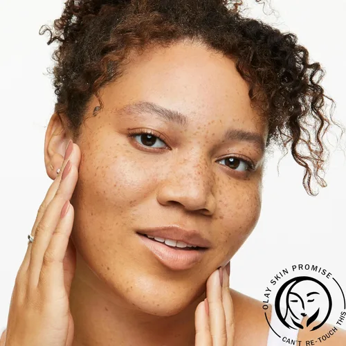 Vista 5 de Olay Limpiador Facial, Limpiador Facial Diario con Niacinamida, Péptidos y Glicerina - Clarificante, Refresca la Superficie de la Piel, Refina