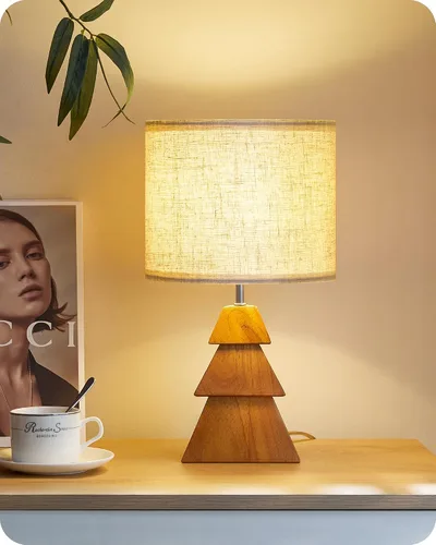 Vista 17 de Juego de 2 lámparas de mesa trípode pequeñas, lámpara moderna de mesita de noche con pantalla de tela, luz de escritorio de madera estilo bohemio