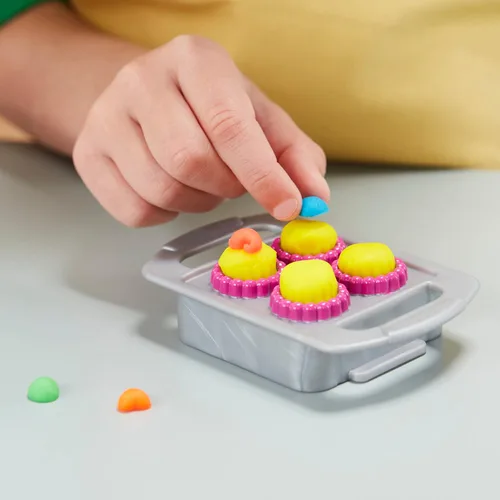 Vista 3 de Play-Doh Creaciones de cocina horno mágico