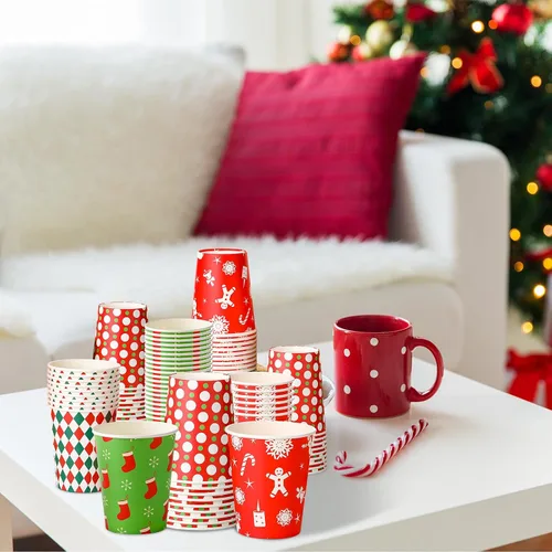 Vista 7 de Umigy 100 vasos de papel de Navidad a granel desechables de 9 onzas, tazas de café de chocolate caliente, medias de árbol de Navidad, pan