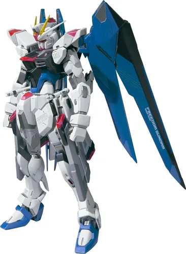 Vista 4 de Bandai Freedom Gundam "Gundam Seed" - Construcción de metal
