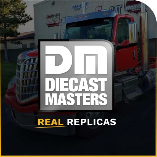 Vista 8 de Diecast Masters International Lonestar Sleeper Cab Truck Tractor, SFFA Tándem con cama de 72 pulgadas Semirremolques modelo a escala de estrella