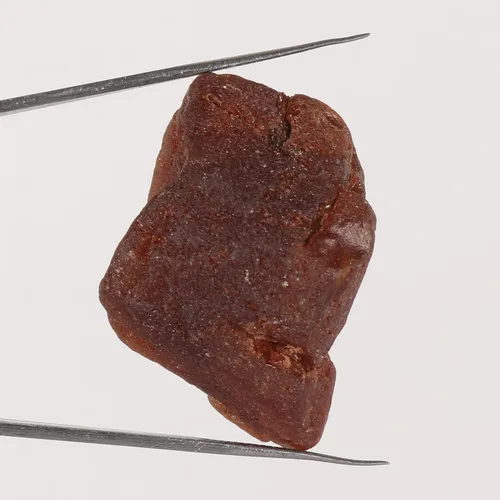 Vista 2 de GEMHUB 179.3 CT Un Grado Natural Crudo Rojo Granate Curativo Piedra de Granate en bruto para Cabbing