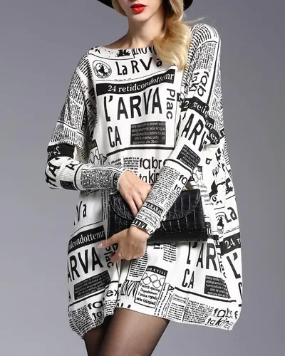 Vista 2 de ellazhu Sudadera de manga larga con estampado de periódico para mujer, cuello redondo, DH40