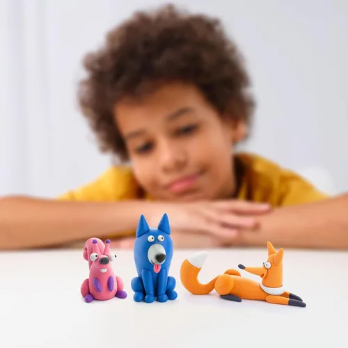 Vista 7 de HEY CLAY Forest Animals - Claymate Bear - Kit de arcilla seca al aire con 3 latas y herramientas de escultura con divertidas instrucciones