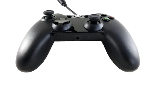 Vista 7 de PowerA Wired Controller for Xbox One - Black