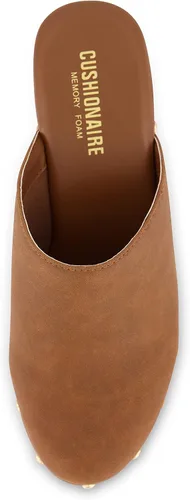 Vista 5 de CUSHIONAIRE Women's Gibbons Faux Wood Clog with Memory Foam Padding, Wide Widths Available