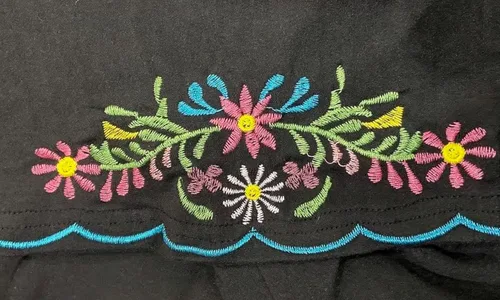 Vista 4 de Melliflo Vestido mexicano de manga corta con cuello redondo para mujer, vestido de camiseta bordado floral, vestido étnico bohemio por debajo