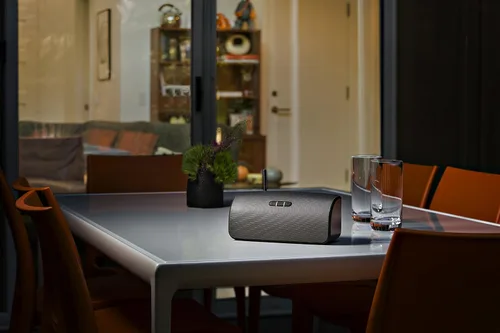 Vista 2 de Polk Omni S2R - Altavoz inalámbrico compacto recargable con WiFi
