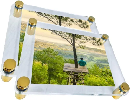Vista 25 de Marcos Flotantes de Acrílico Negros con Separadores (paquete de 2) Marcos de Acrílico Transparente de 5" x 7" para Montar en Pared, Marco Flotante